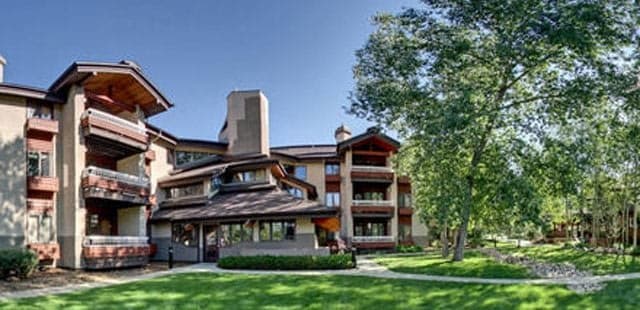 Trappeurs Lodge at Trappeurs Crossing