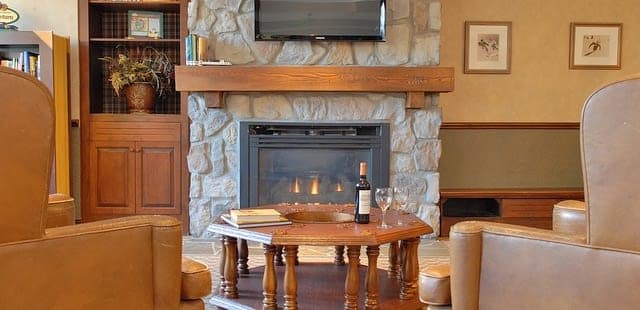 Holiday Inn Express and Suites Tremblant