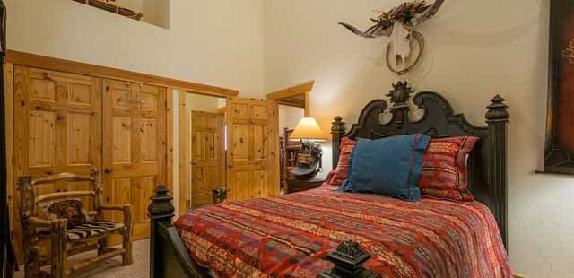 Timber Wolf Lodge