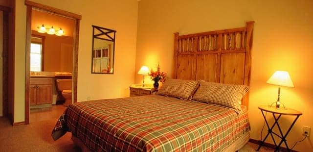 Snow Creek Lodge