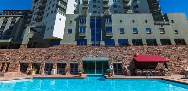 Peaks Resort and Spa