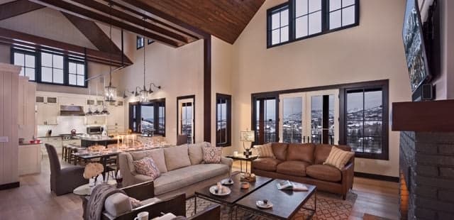 Blackstone Lodge