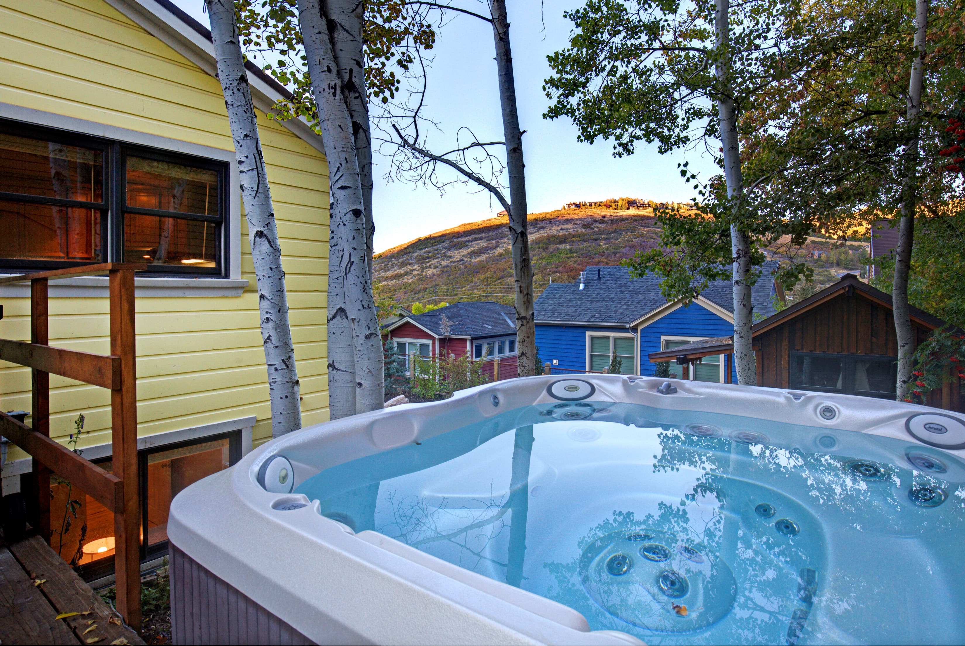 Private hot tub