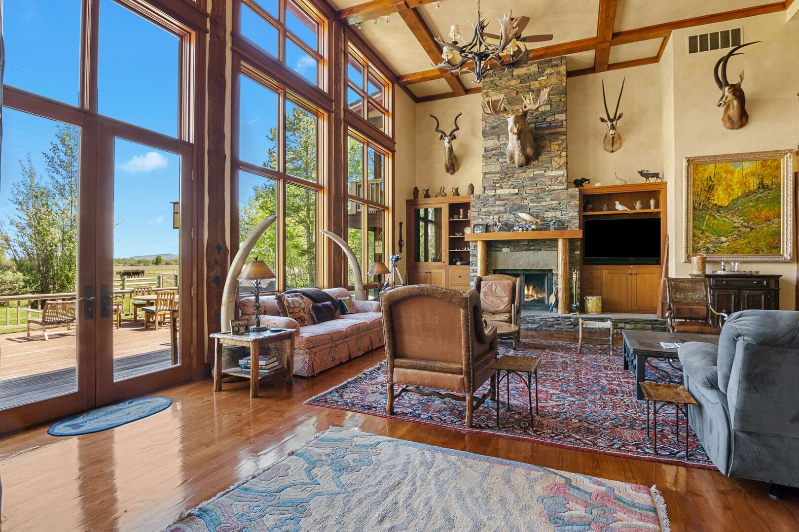 Great Room with Fireplace