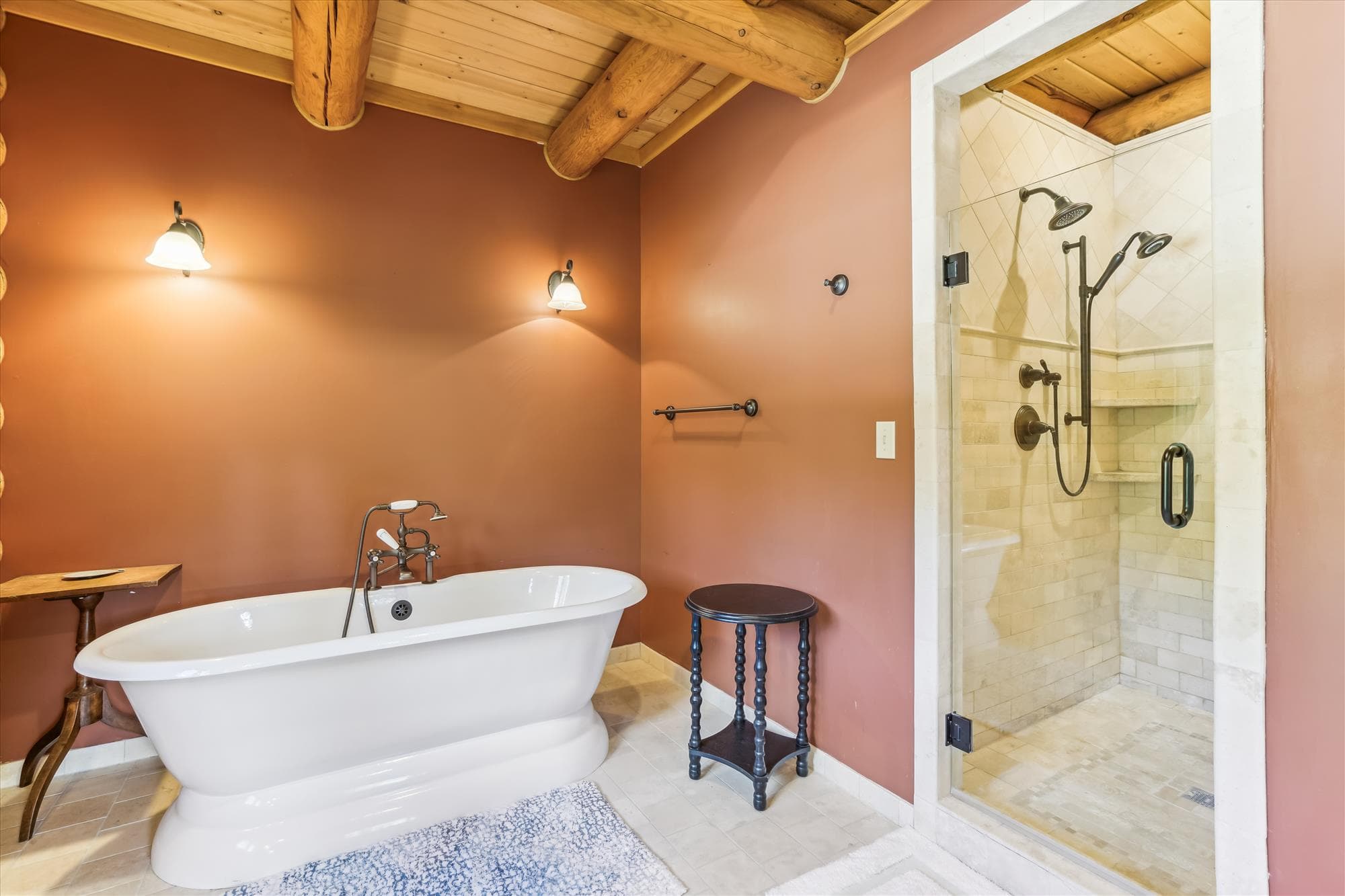 Enjoy the wonderful tub and shower.