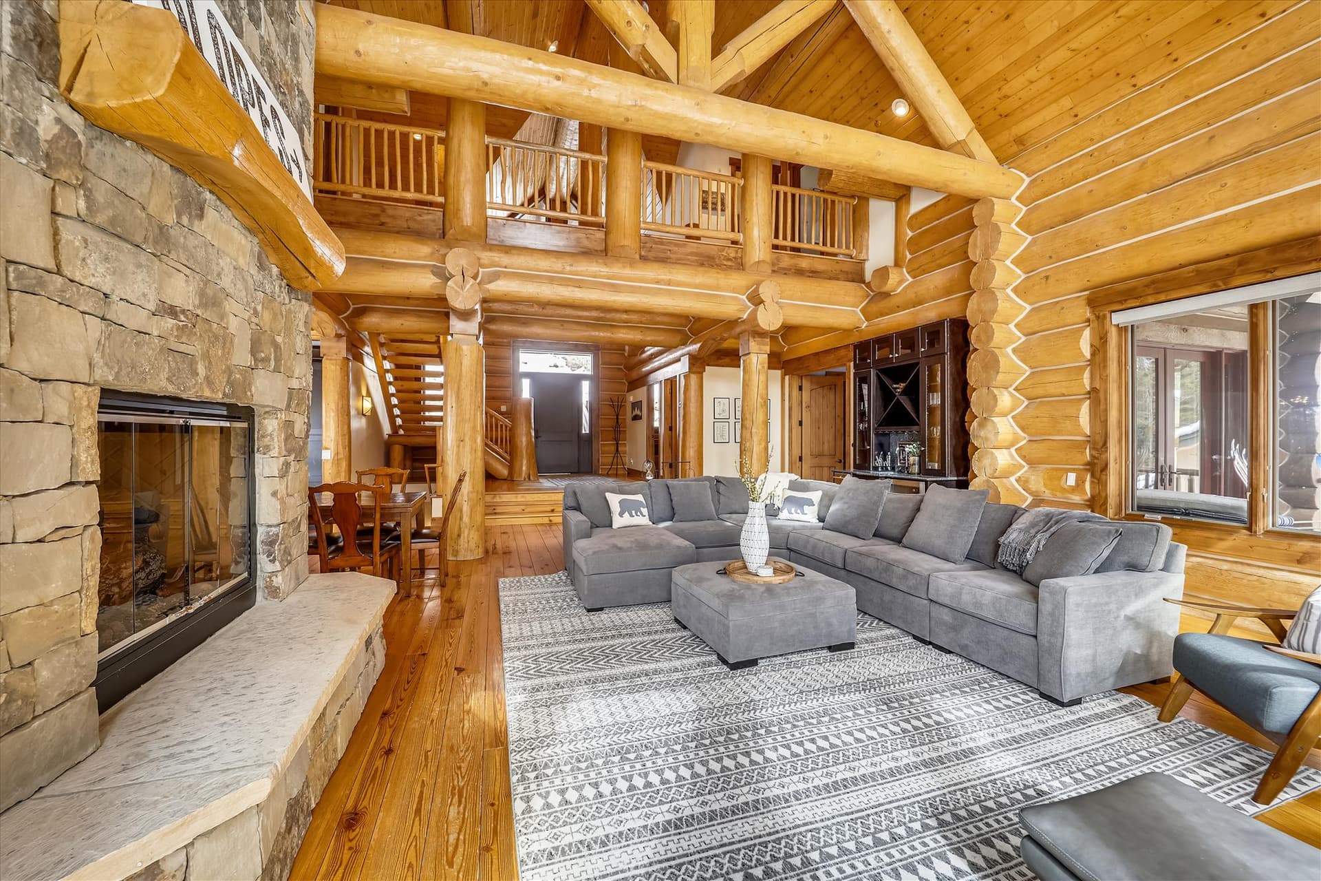 Living Area - Goldenview Lodge - Breckenridge Vacation Rental