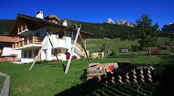 Children’s Play Area - Outdoor