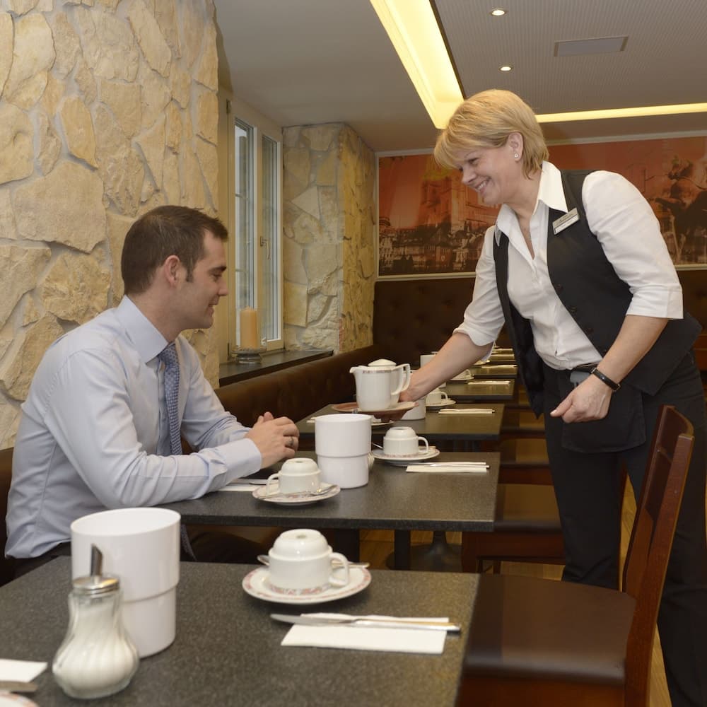 Breakfast area