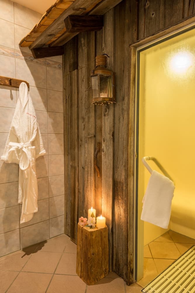 Steam room
