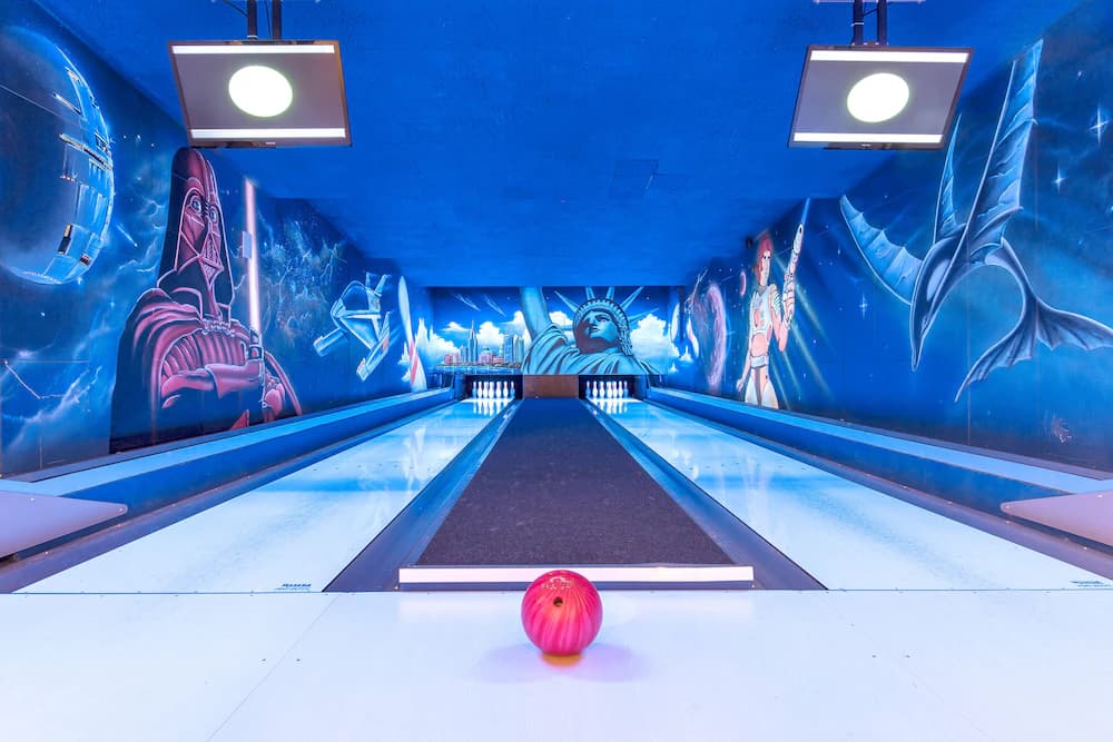 Bowling