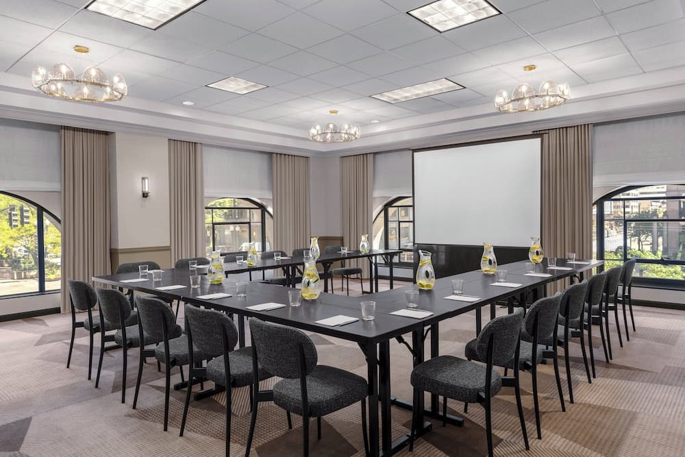 Meeting facility