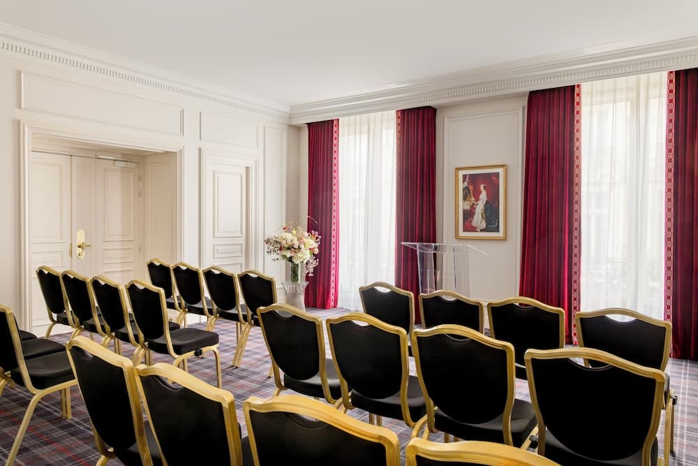 Meeting facility