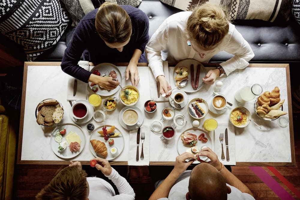 Breakfast buffet