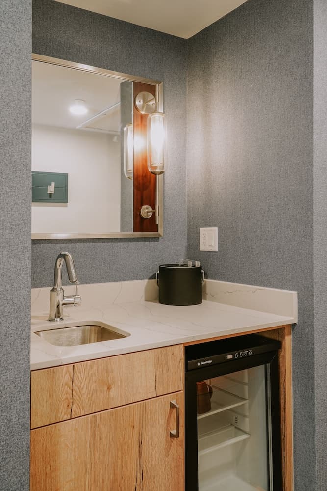 Minibar