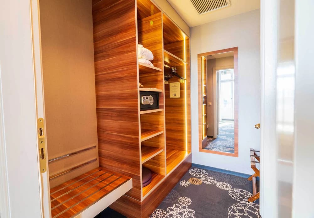 Wardrobe
