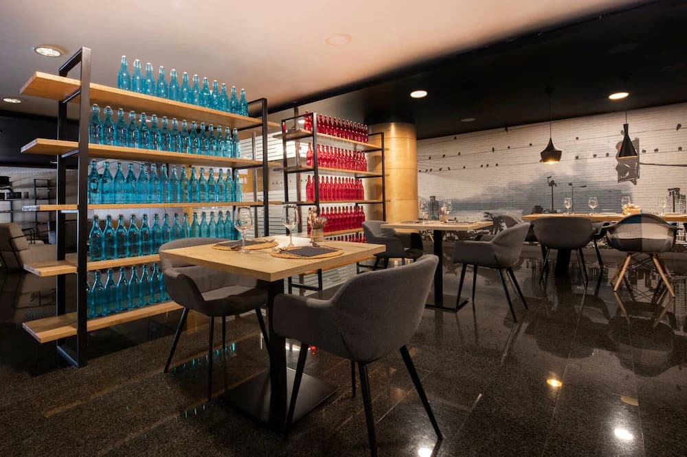 Snack bar