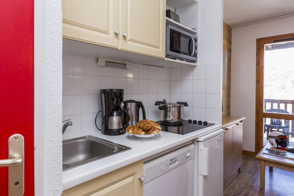 Private kitchenette