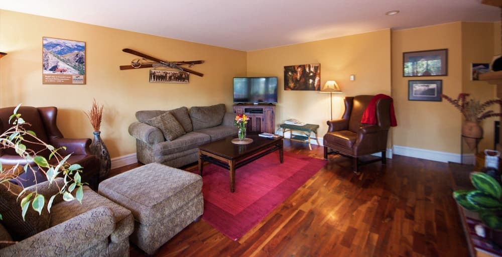 Primary image