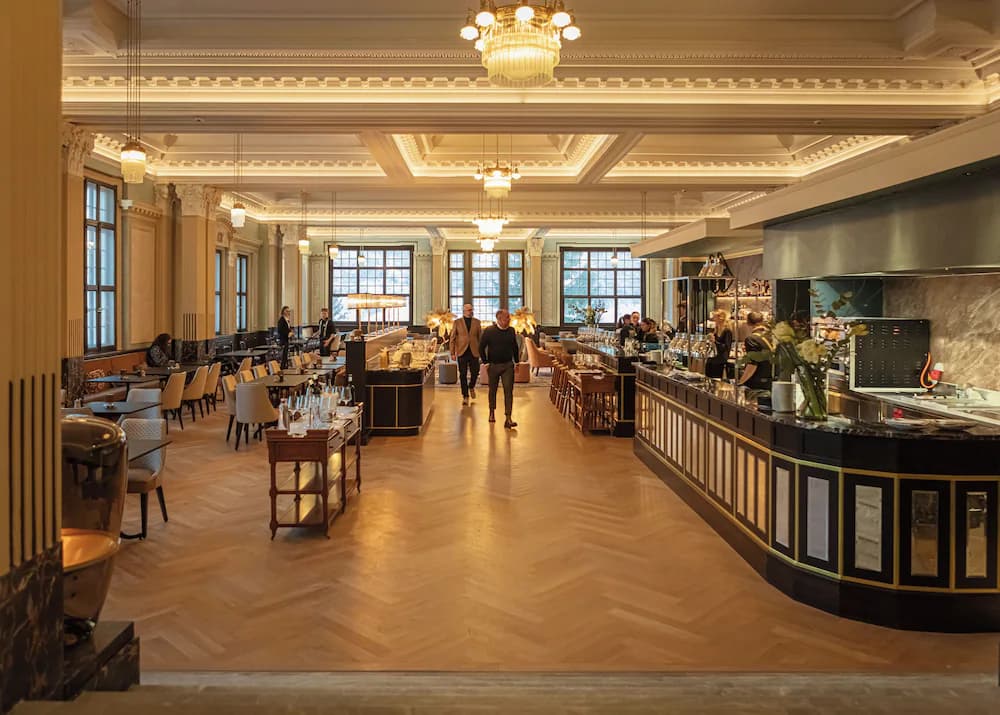 Restaurant