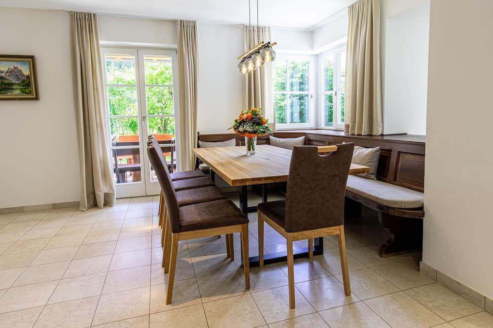 In-room dining