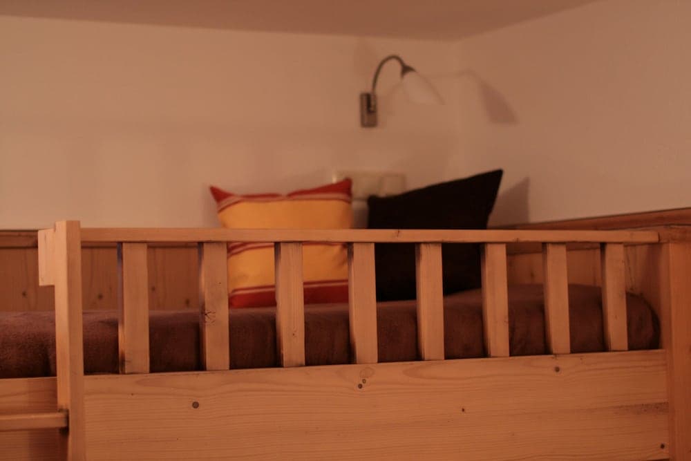 Children's theme room