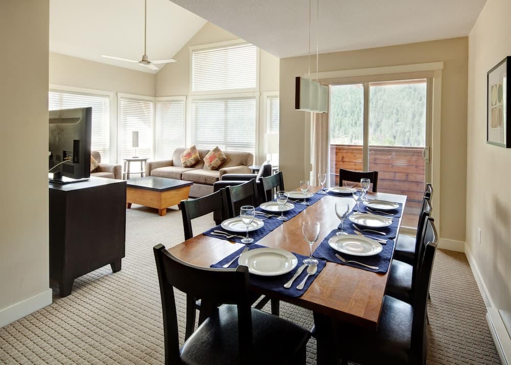 In-room dining