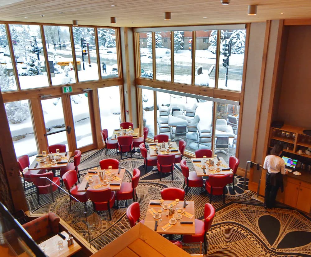 Breakfast area