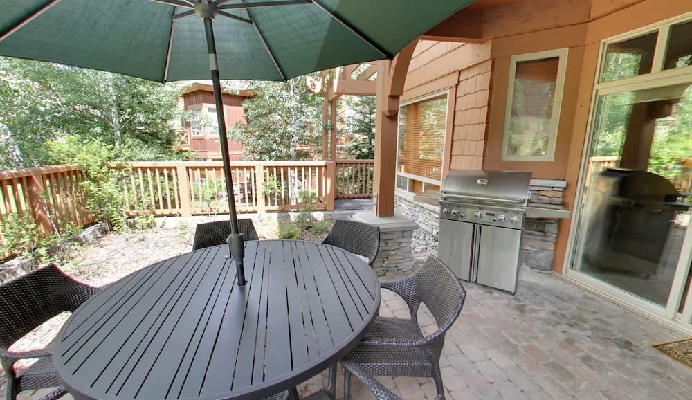 BBQ/picnic area
