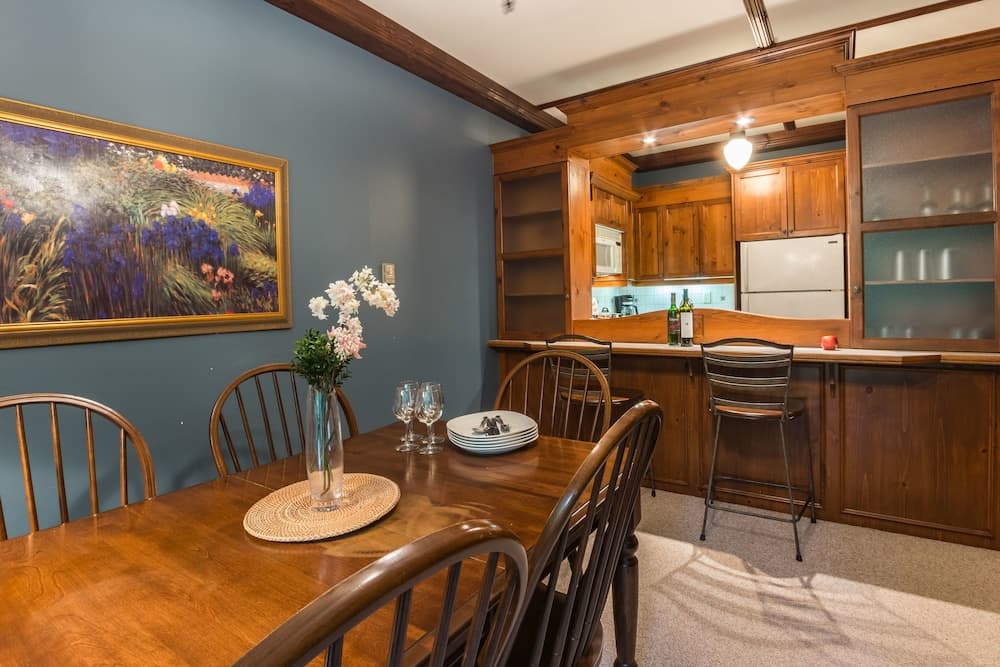In-room dining