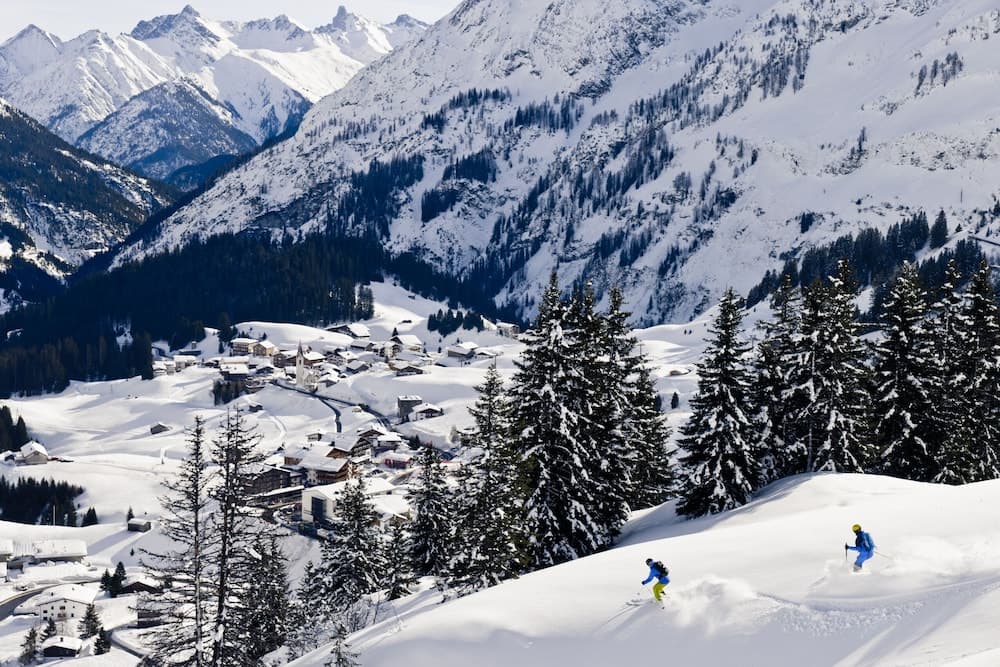 Snow and ski sports