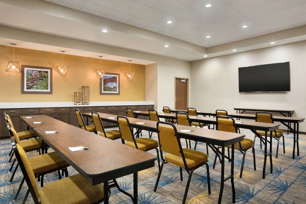 Meeting facility