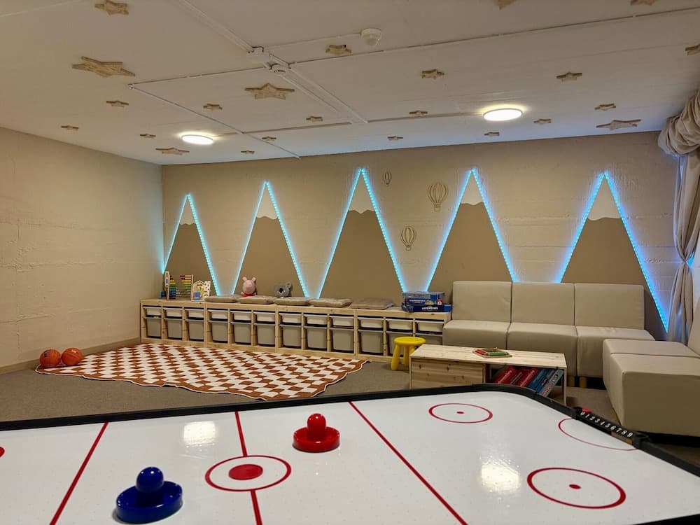 Children's play area - indoor