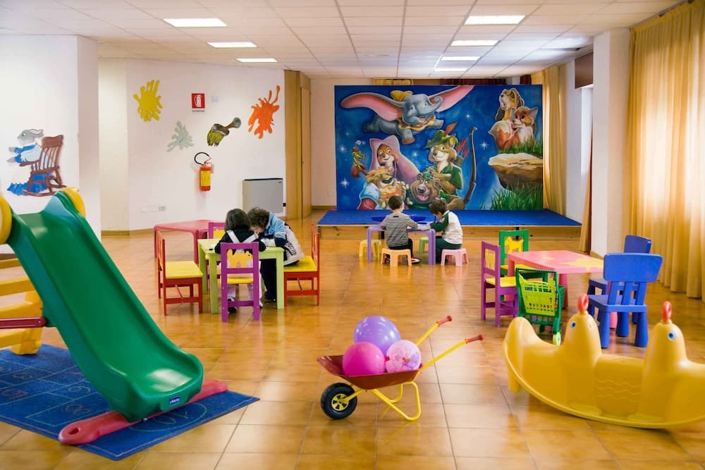 Children's play area - indoor