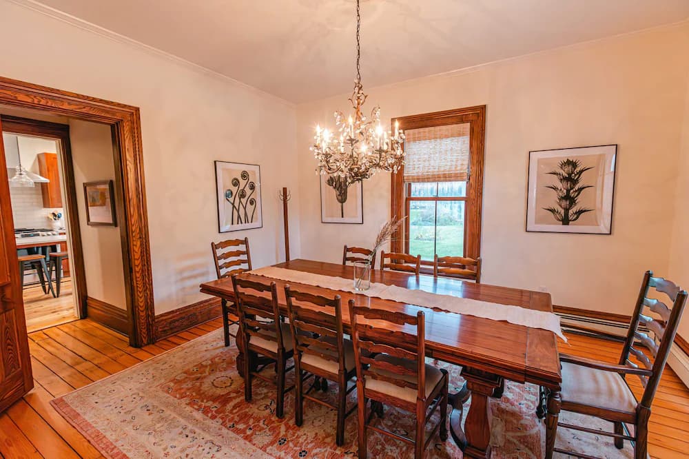Dining room