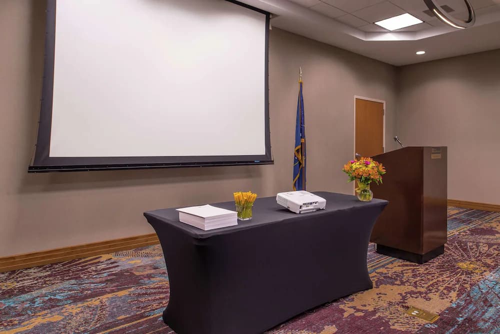 Meeting facility