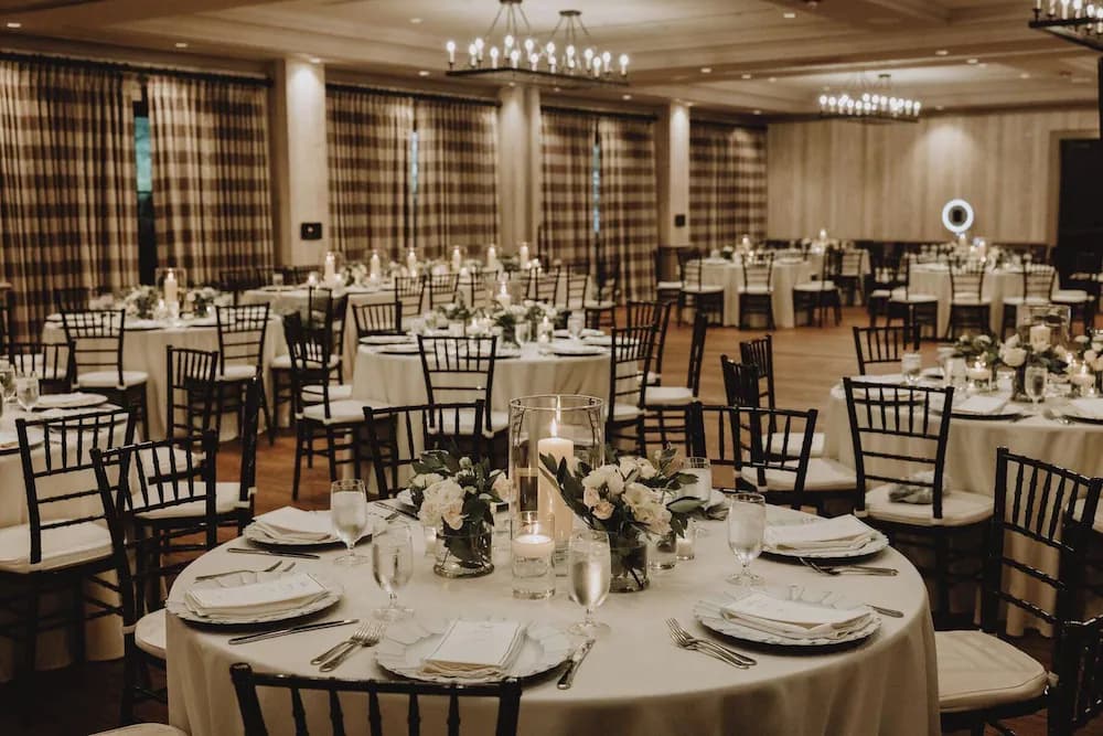 Banquet hall