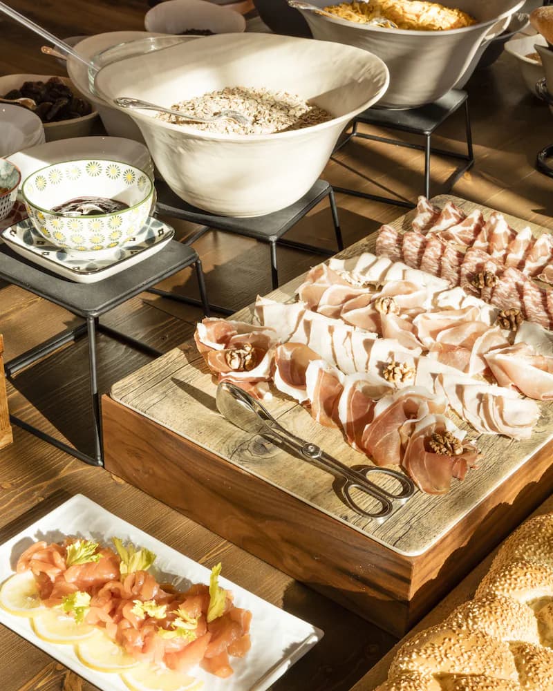 Breakfast buffet