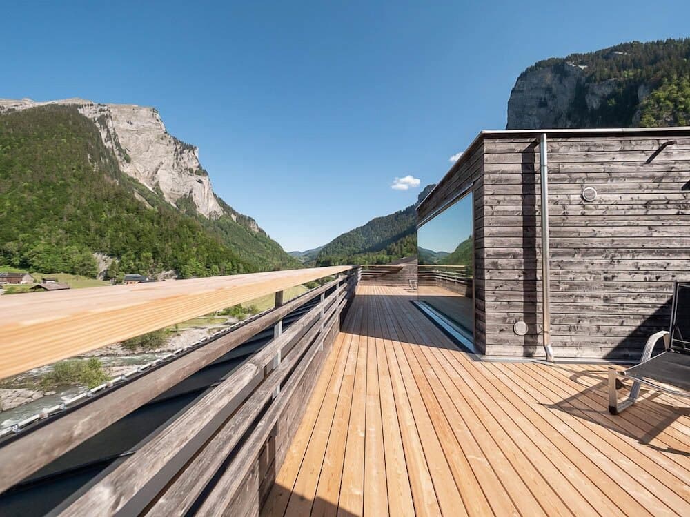 Sundeck