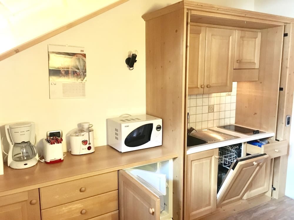 Private kitchenette