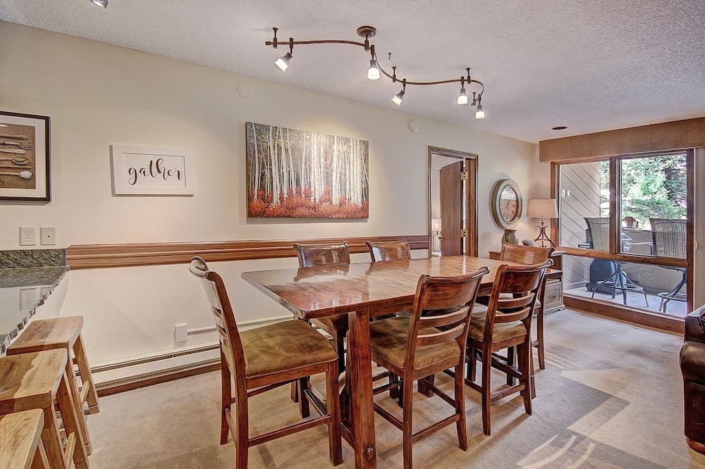 In-room dining