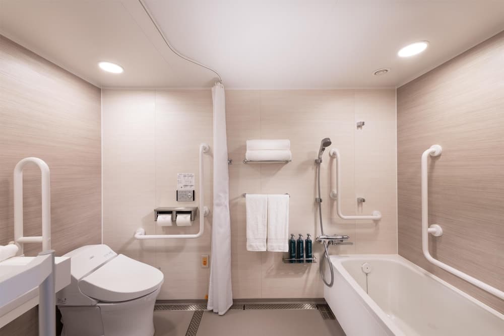 Bathroom shower