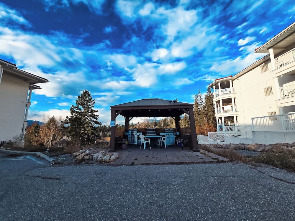 BBQ/picnic area