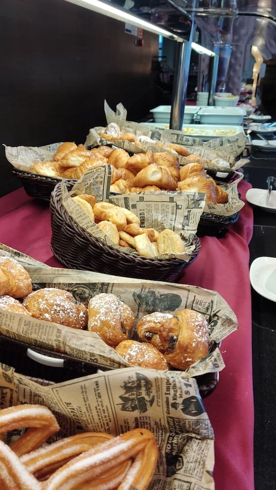 Breakfast buffet