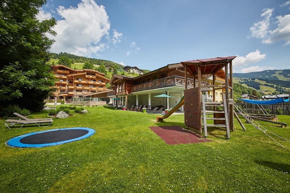 Children's play area - outdoor