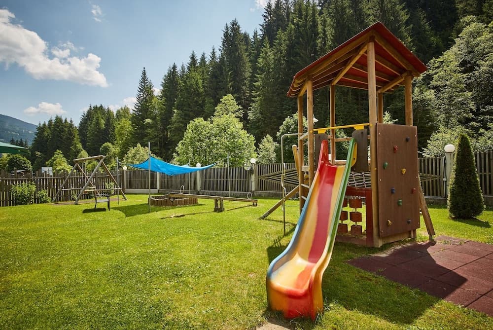 Children's play area - outdoor