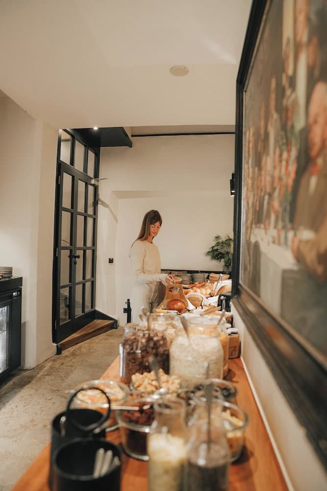 Breakfast buffet