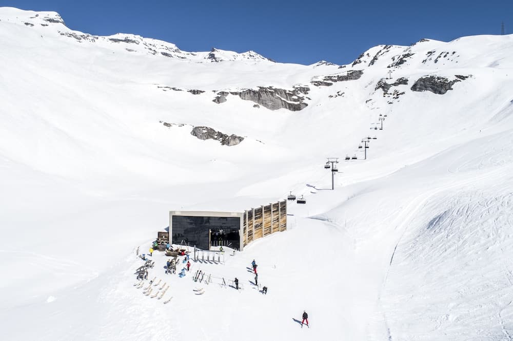 Ski hill