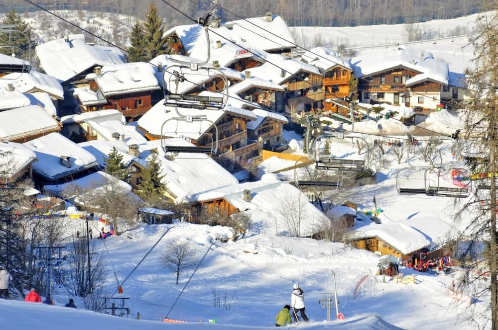 Snow and ski sports