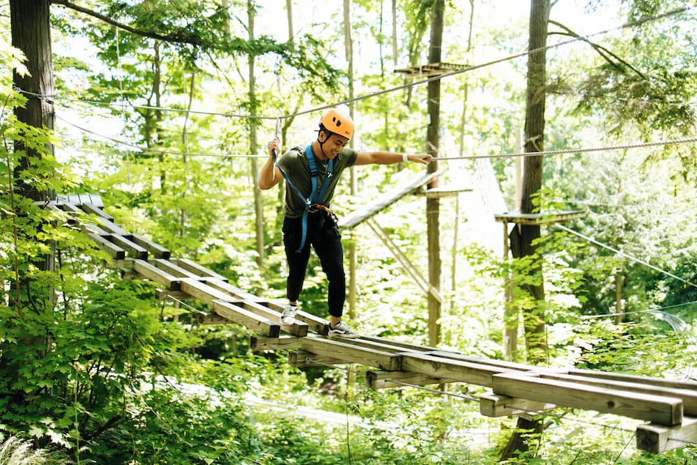 Ropes course (team building)