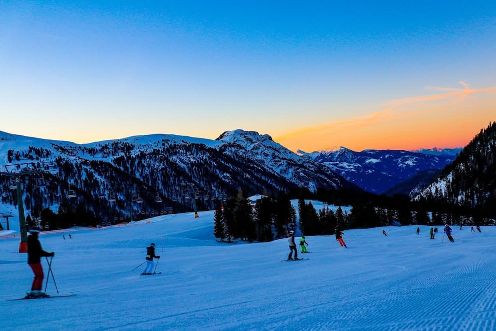 Snow and ski sports
